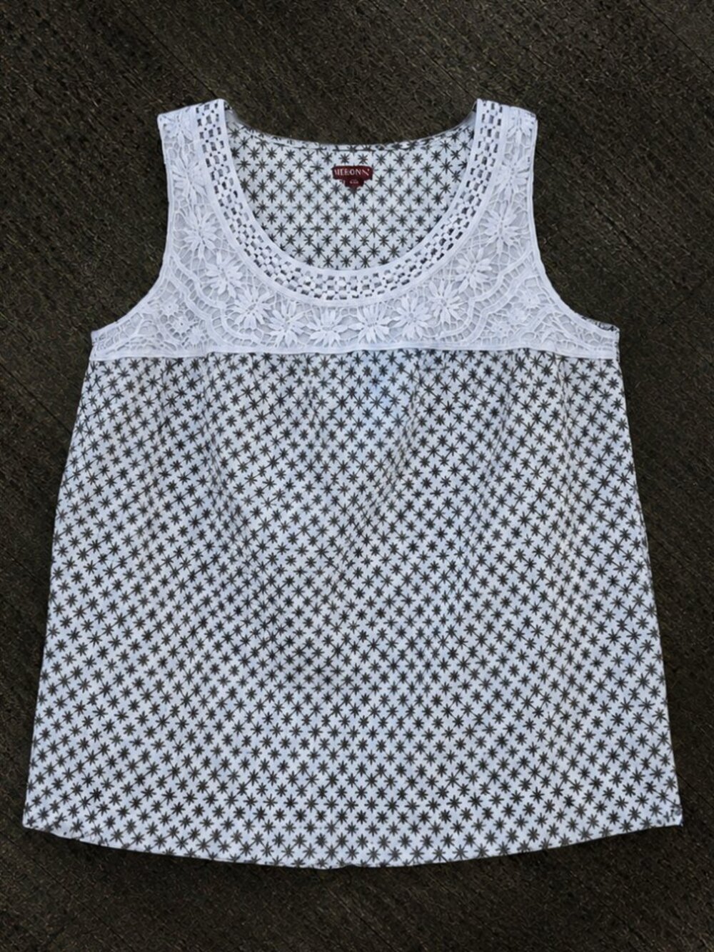 Merona Star and Floral Embroidered Tank Top - XXL